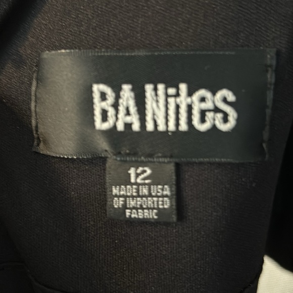 Black and white ball gown - Picture 5 of 7